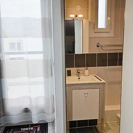 Grand Proche Port Et Plages, 6 à 8 Pers, 3 Chambres, Climatisé