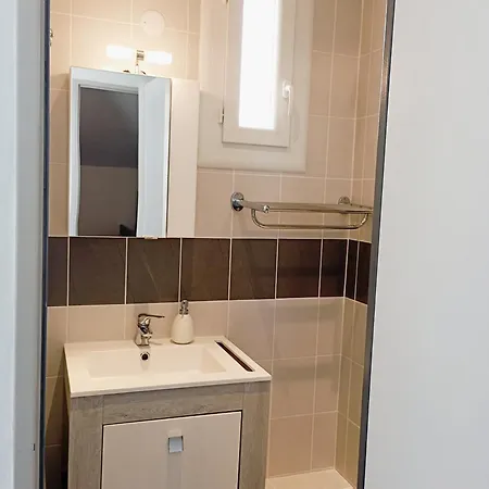 Grand Proche Port Et Plages, 6 A 8 Pers, 3 Chambres, Climatise Apartament *