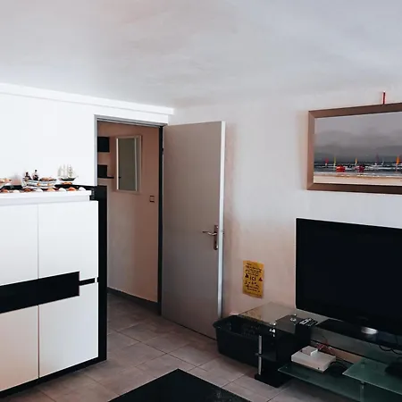 Grand Proche Port Et Plages, 6 A 8 Pers, 3 Chambres, Climatise *