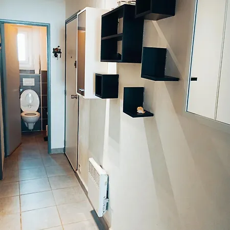 Grand Proche Port Et Plages, 6 A 8 Pers, 3 Chambres, Climatise * Agde