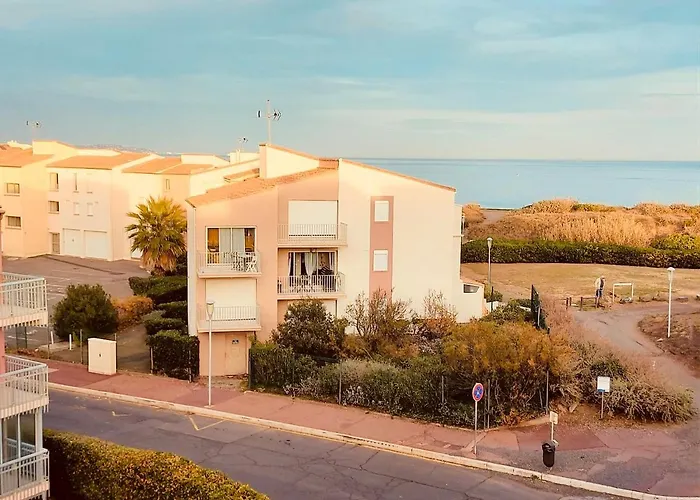 Apartment Grand Proche Port Et Plages, 6 A 8 Pers, 3 Chambres, Climatise Agde