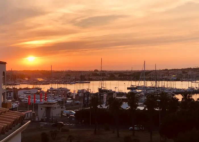 Grand Proche Port Et Plages, 6 A 8 Pers, 3 Chambres, Climatise *